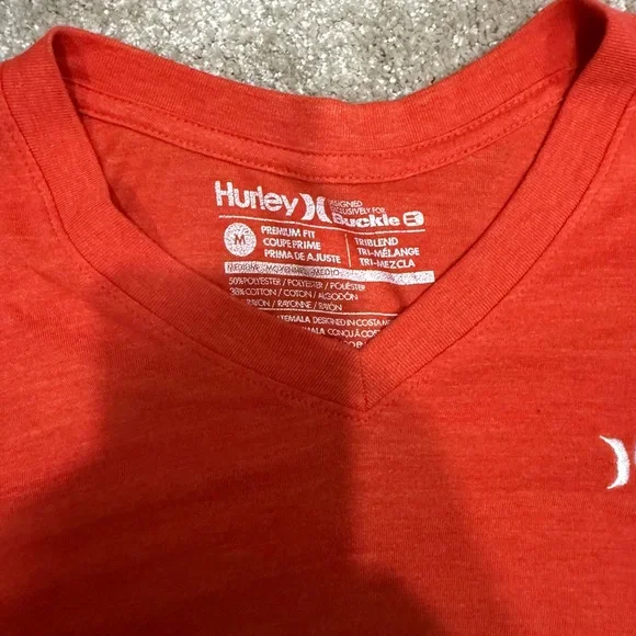 Hurley Men's Vibrant Red Short Sleeve Tee - Picture 2 of 2